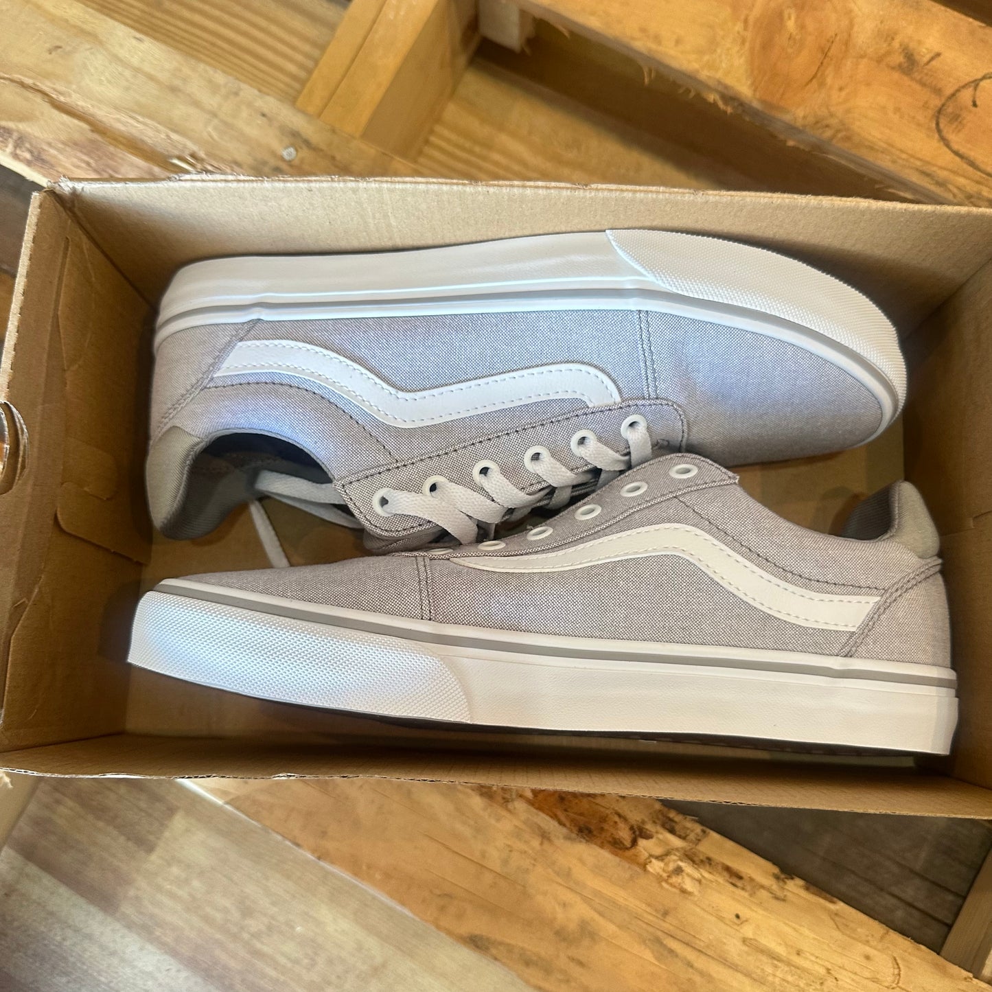 vans ward deluxe