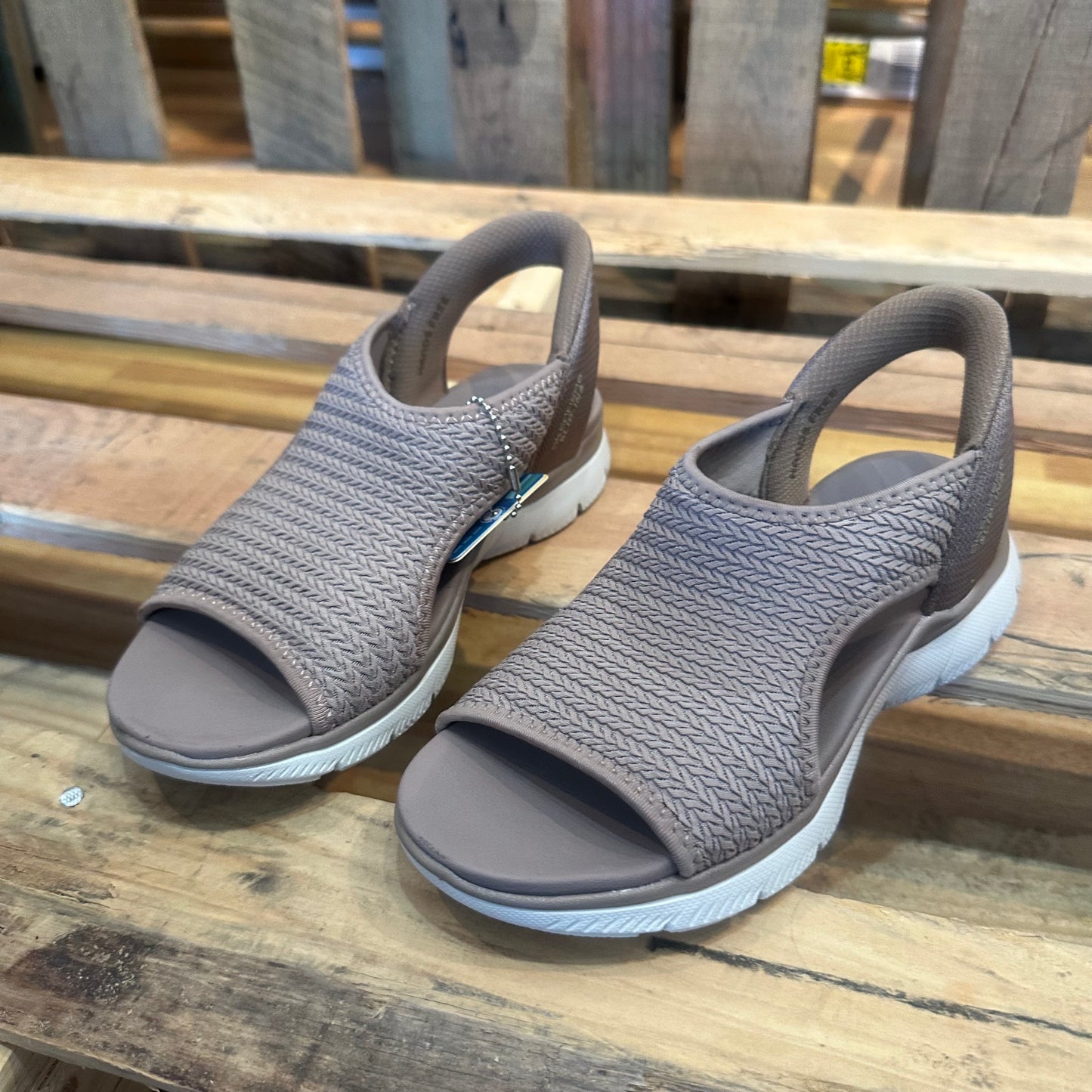 Skechers Slip-ins: Summits - Sweetly Evolved