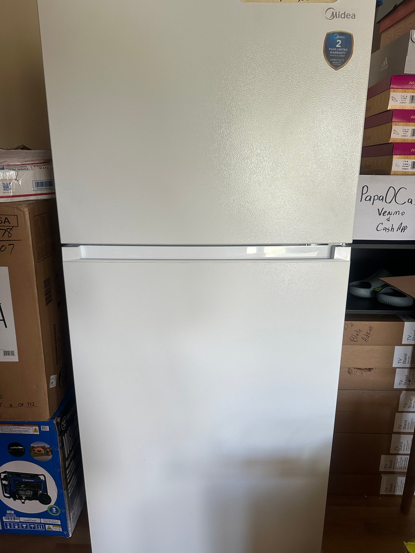 Midea 18.1 cu ft Garage Ready Full Size Fridge and Freezer (White) Energy Star