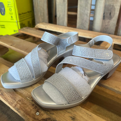 PATRIZIA YADIEL SANDALS