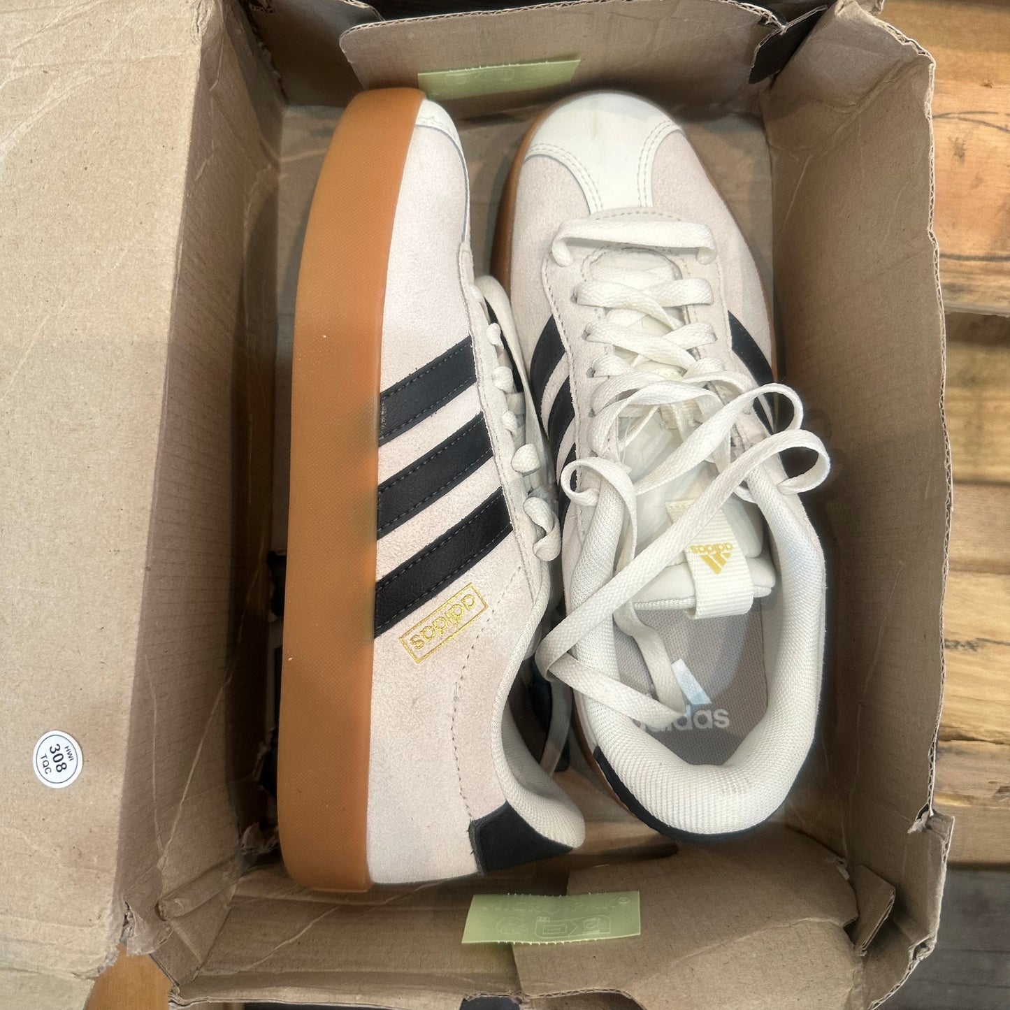 VL COURT 3.0 SHOES