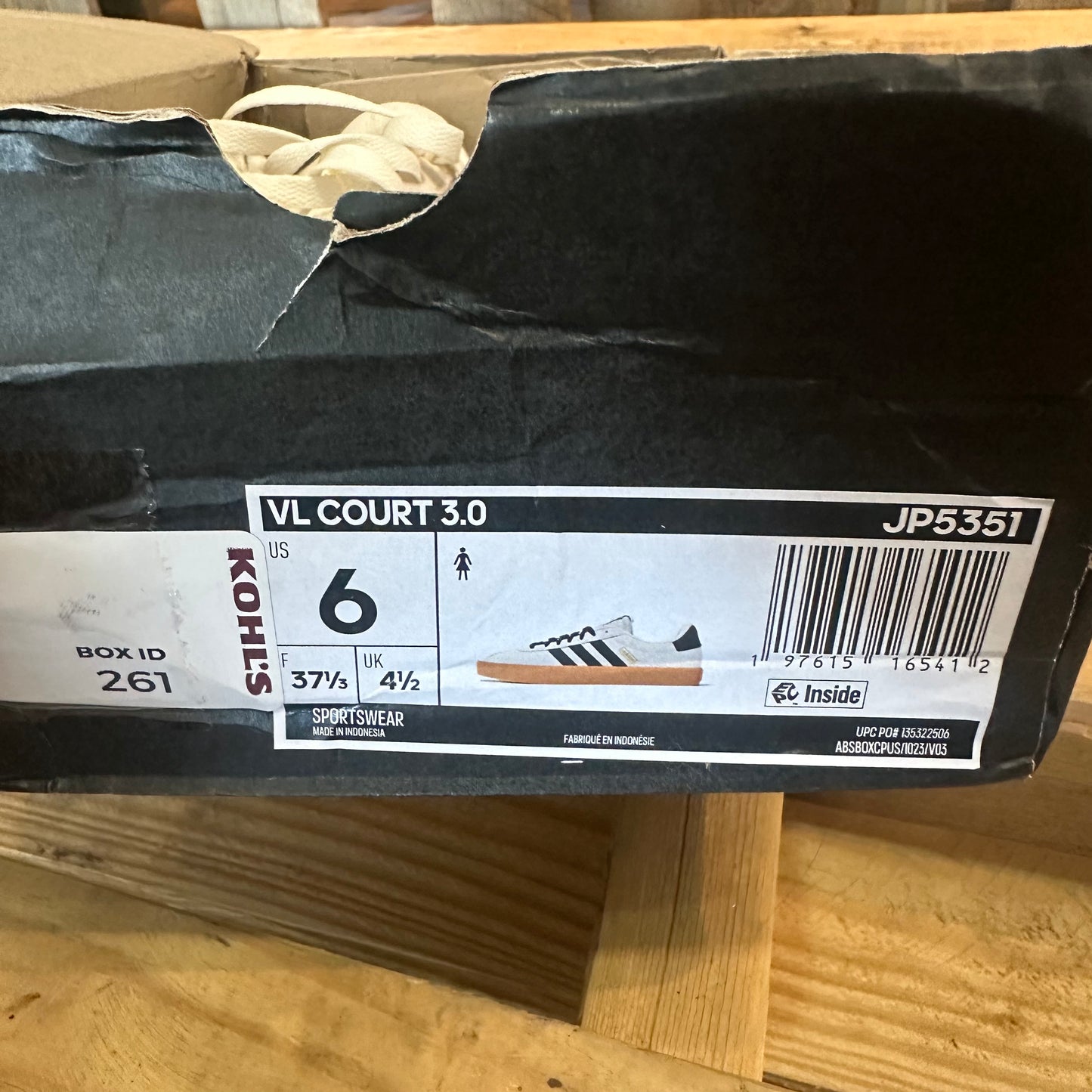 VL COURT 3.0 SHOES