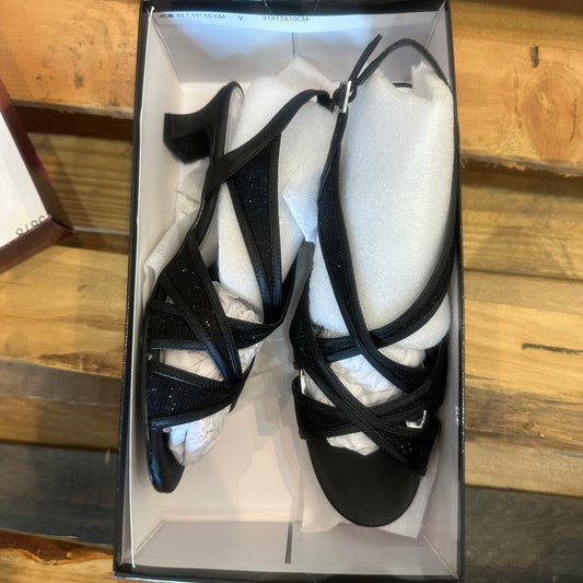 easy street tristen sandal