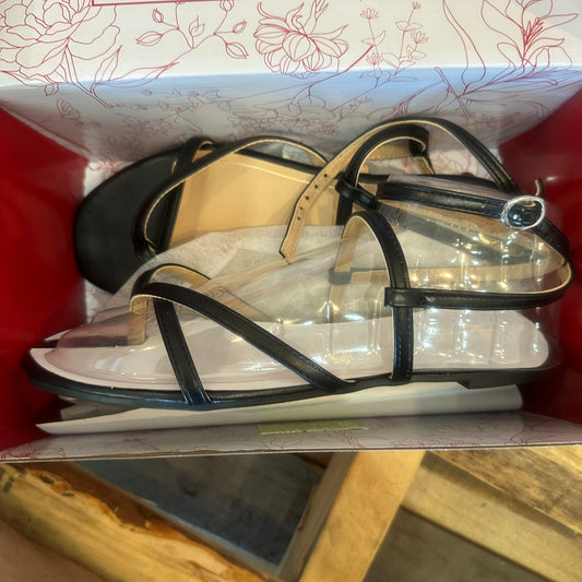 journee serissa sandal