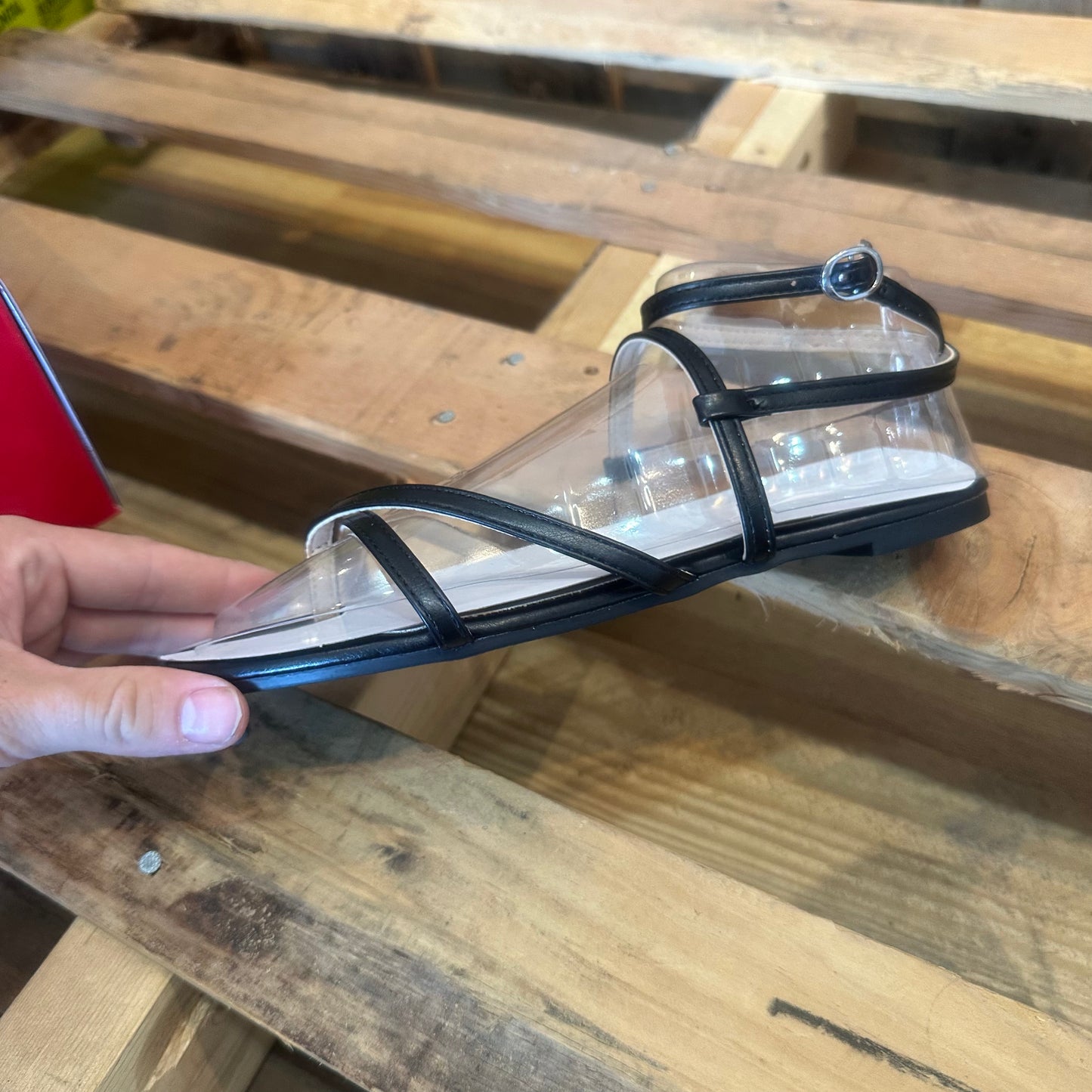 journee serissa sandal